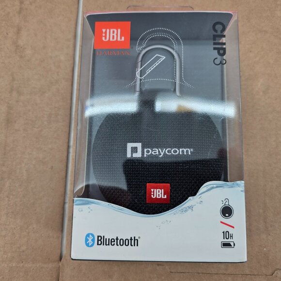 JBL Clip 3 Black Portable Bluetooth Speaker JBLCLIP3BLKAM - Picture 1 of 7